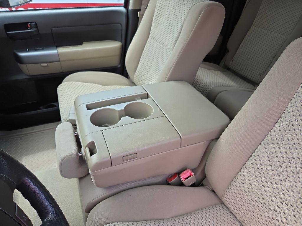 Toyota Tundra  2010