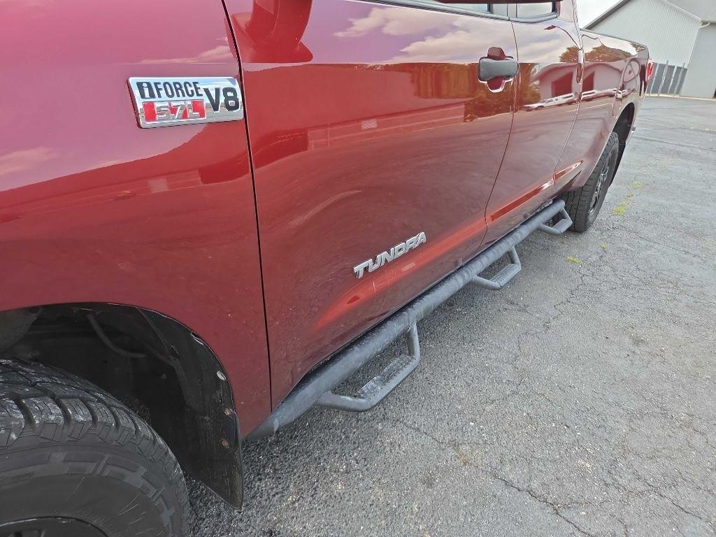 Toyota Tundra  2010