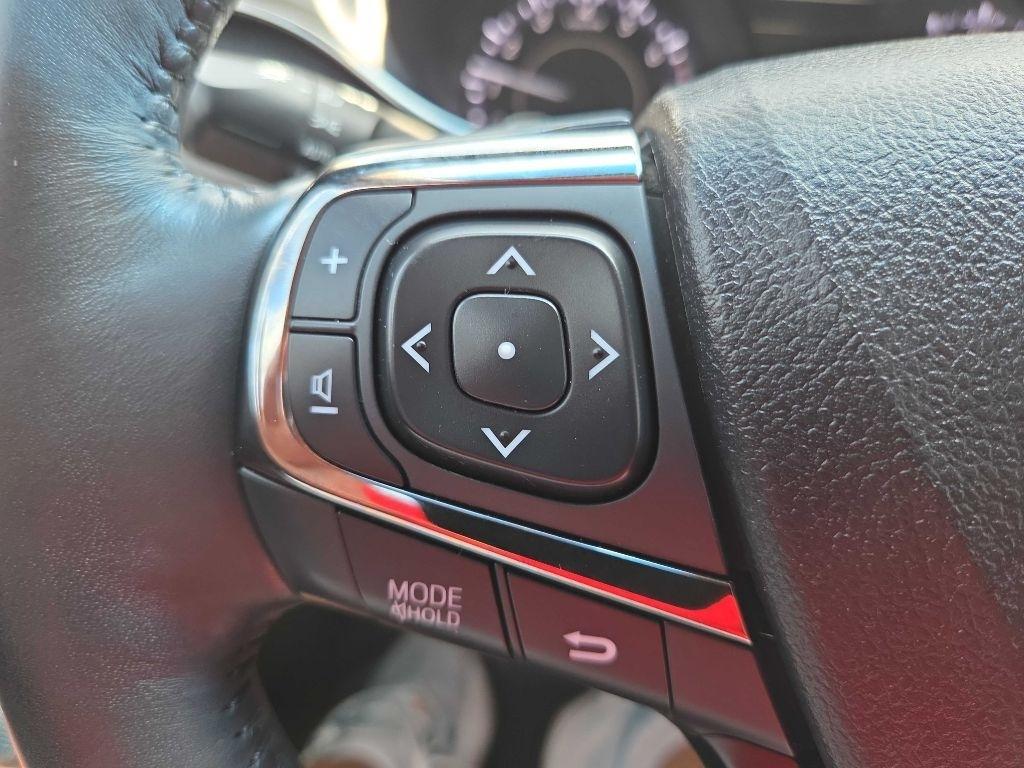 Toyota Avalon  2018
