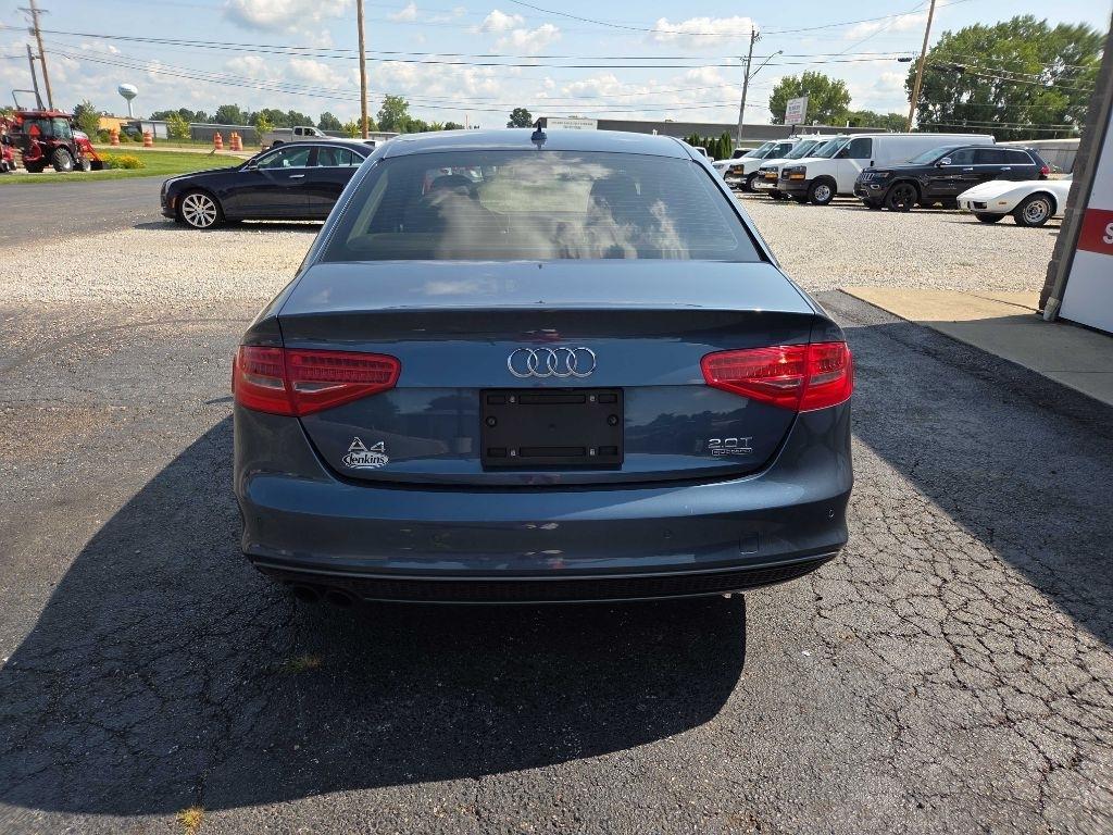 Audi A4  2015