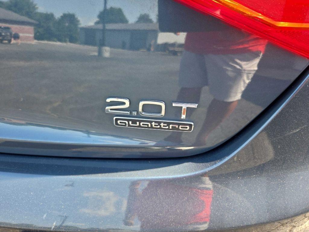 Audi A4  2015