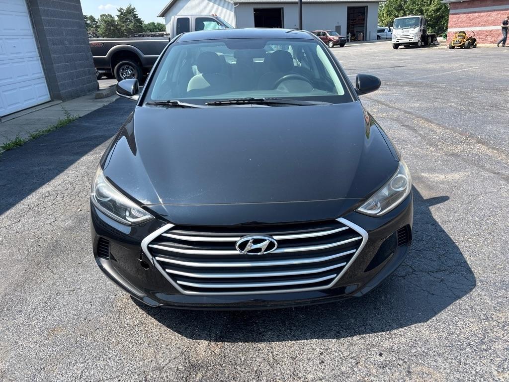 Hyundai Elantra  2017