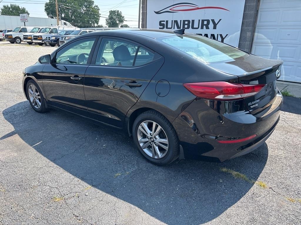 Hyundai Elantra  2017