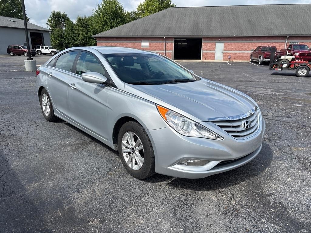 Hyundai Sonata  2013