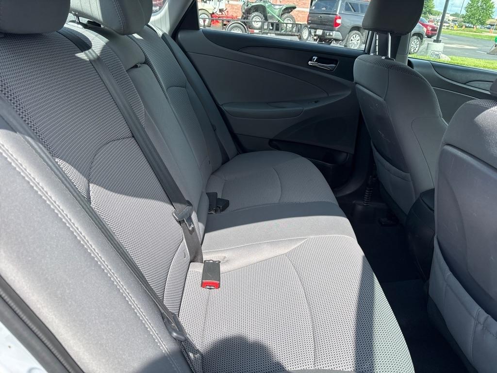 Hyundai Sonata  2013