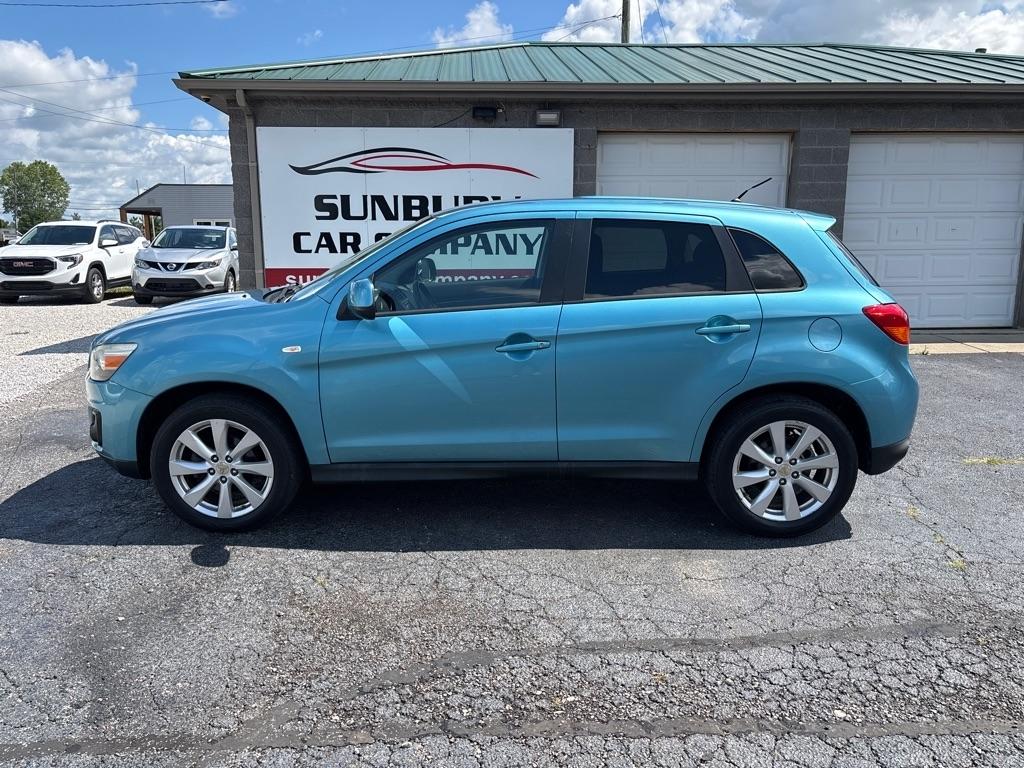 Mitsubishi Outlander Sport  2014