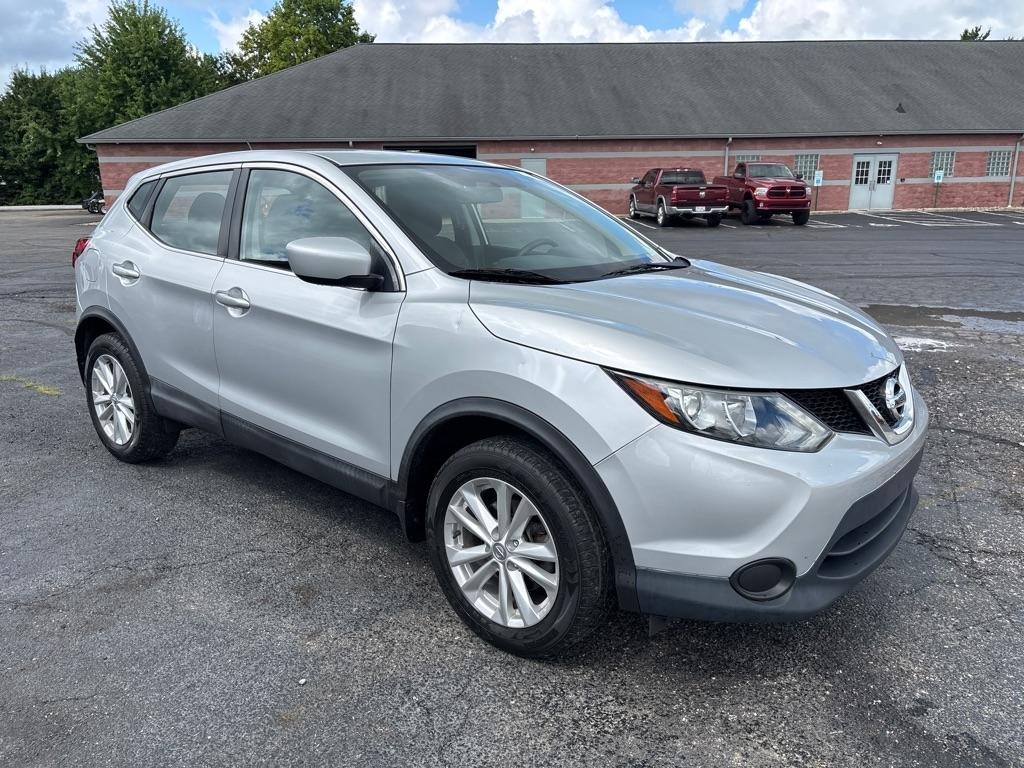 Nissan Rogue Sport  2017