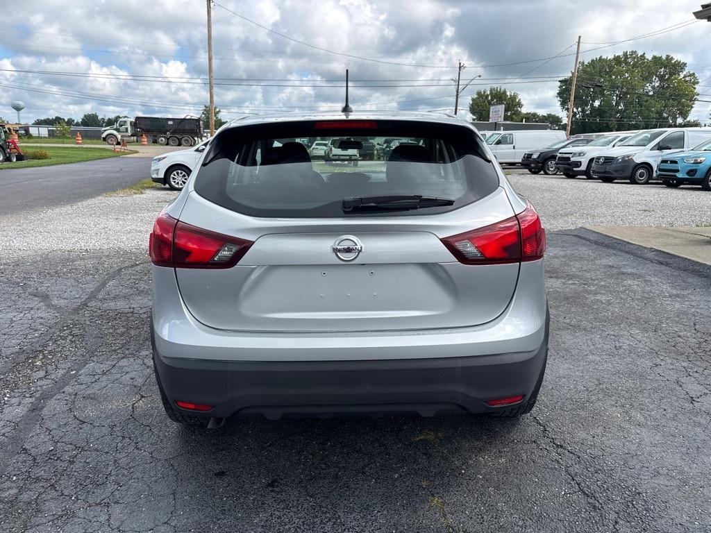 Nissan Rogue Sport  2017