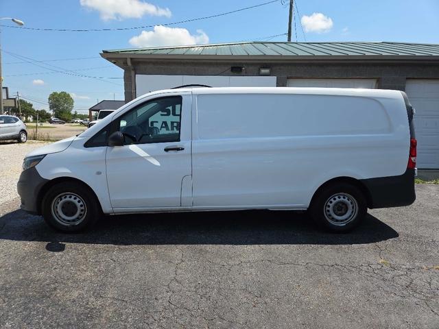 2021 Mercedes-Benz Metris Passenger RWD