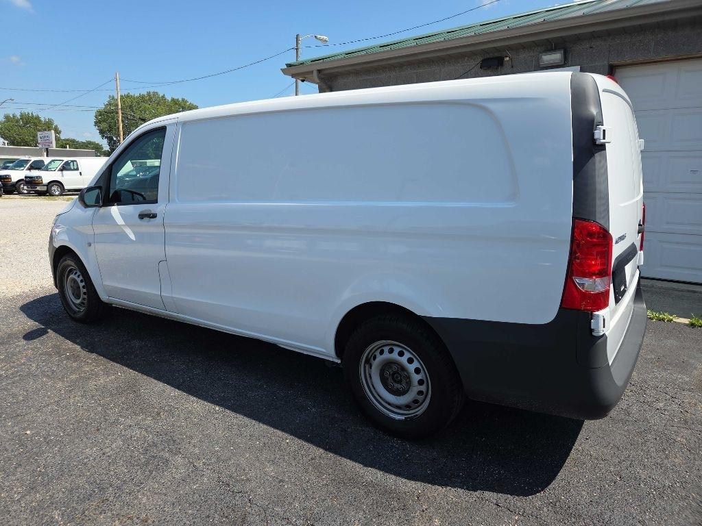 Mercedes-Benz Metris  2021