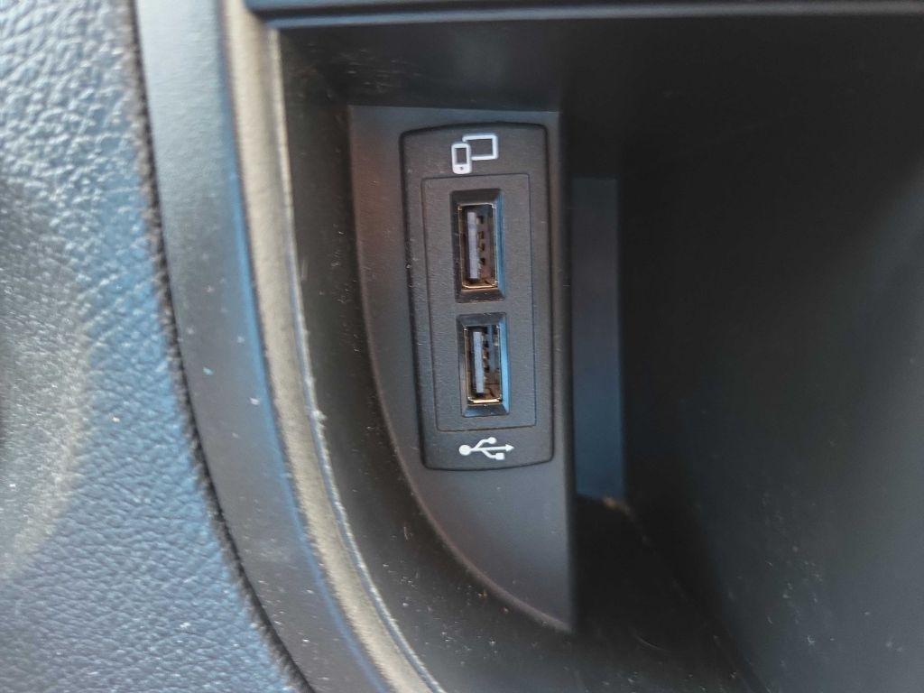 Mercedes-Benz Metris  2021