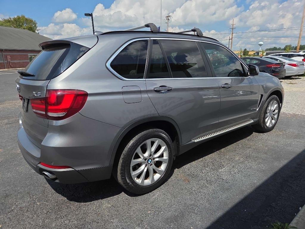 BMW X5 photo 5