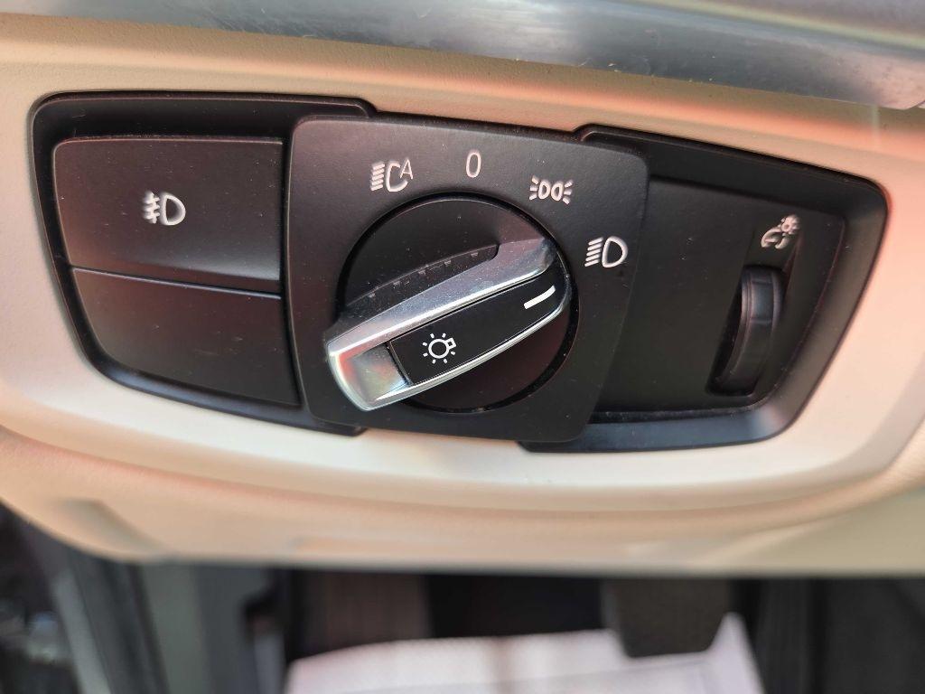 BMW X5 photo 16