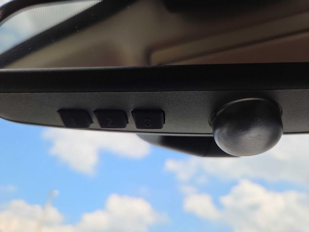 BMW X5 photo 22