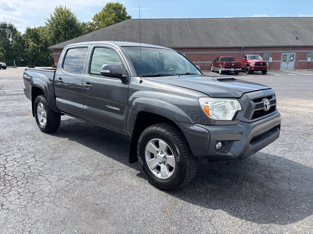 Toyota Tacoma  2015