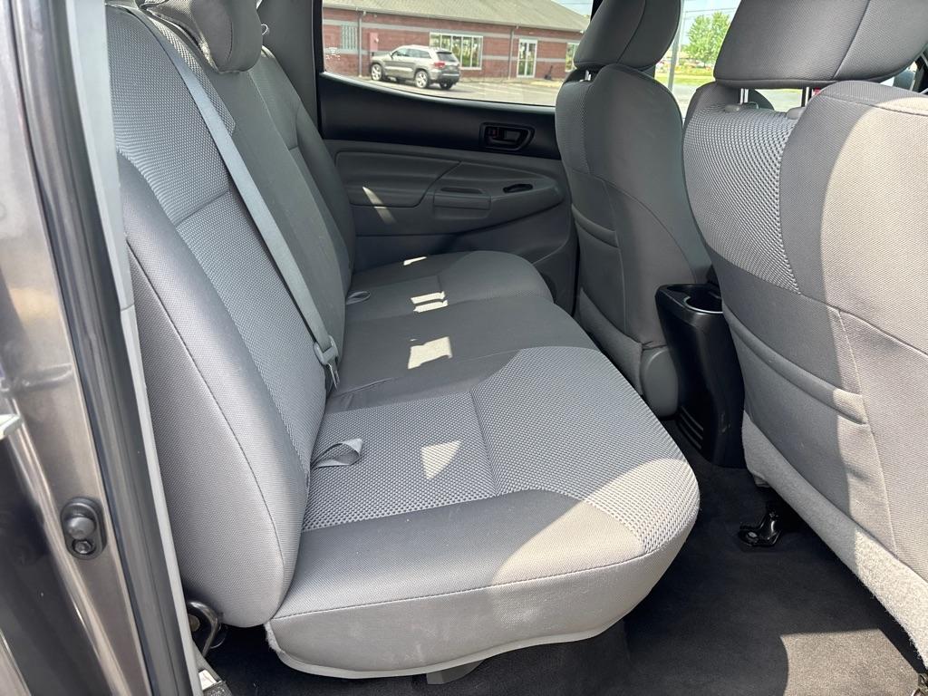 Toyota Tacoma  2015