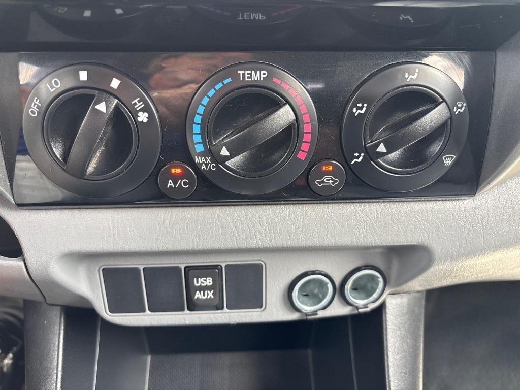 Toyota Tacoma  2015