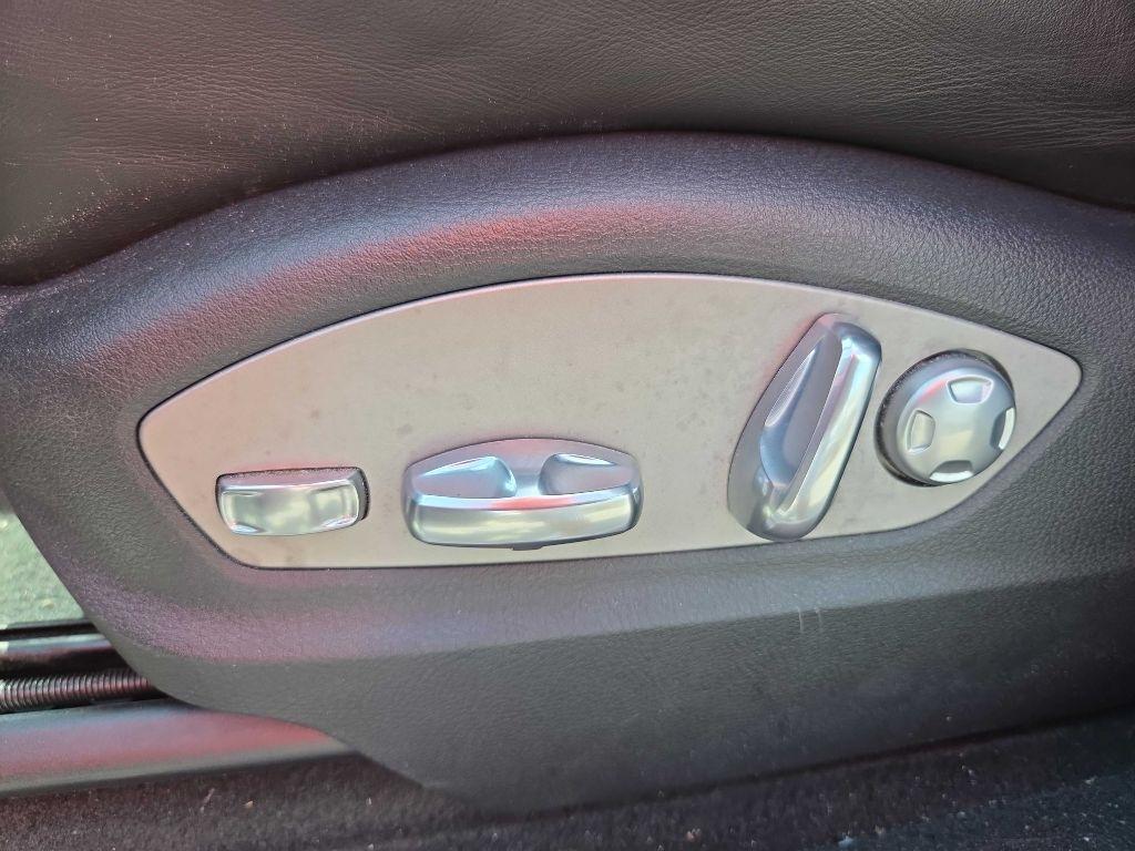 Porsche Macan  2016