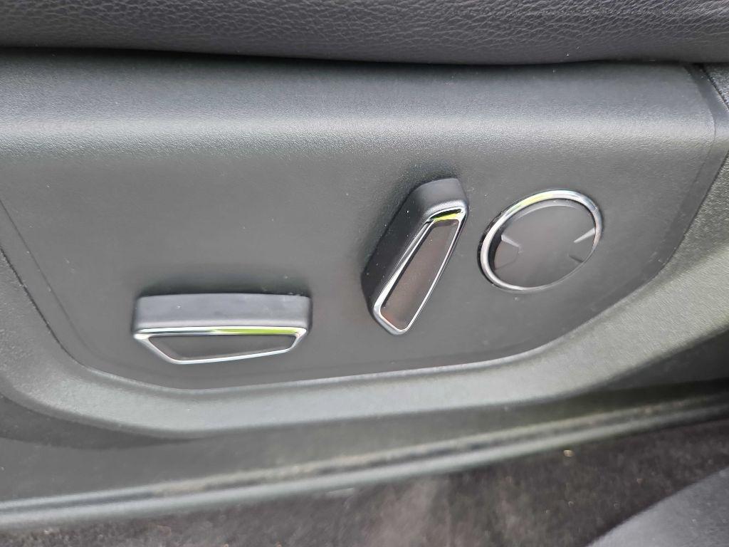 Ford Expedition photo 17