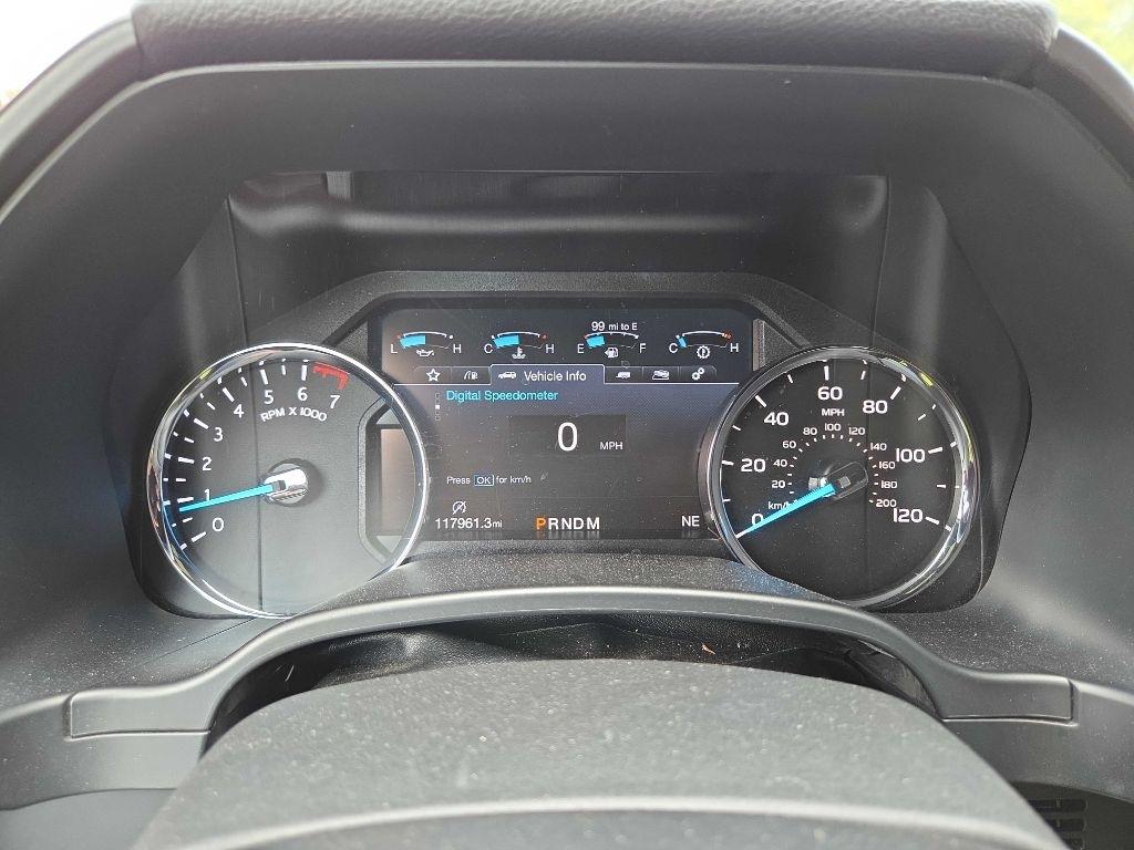 Ford Expedition photo 21