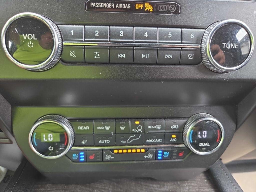 Ford Expedition photo 28