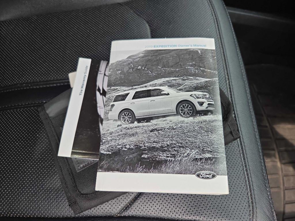 Ford Expedition photo 37