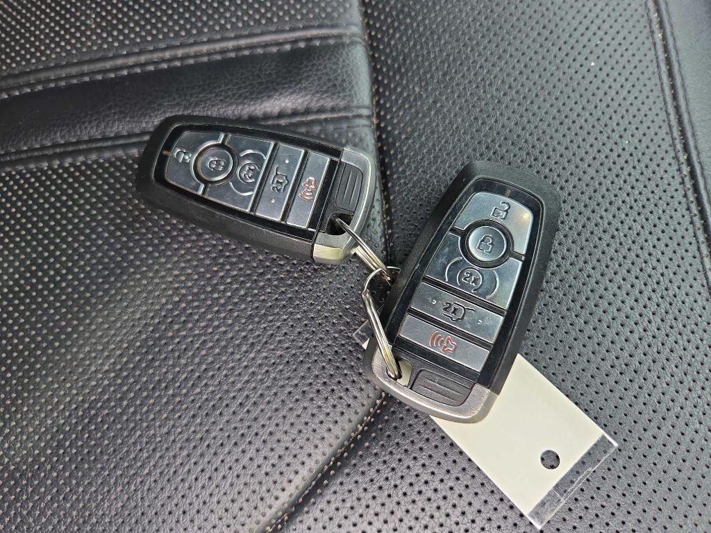 Ford Expedition photo 38