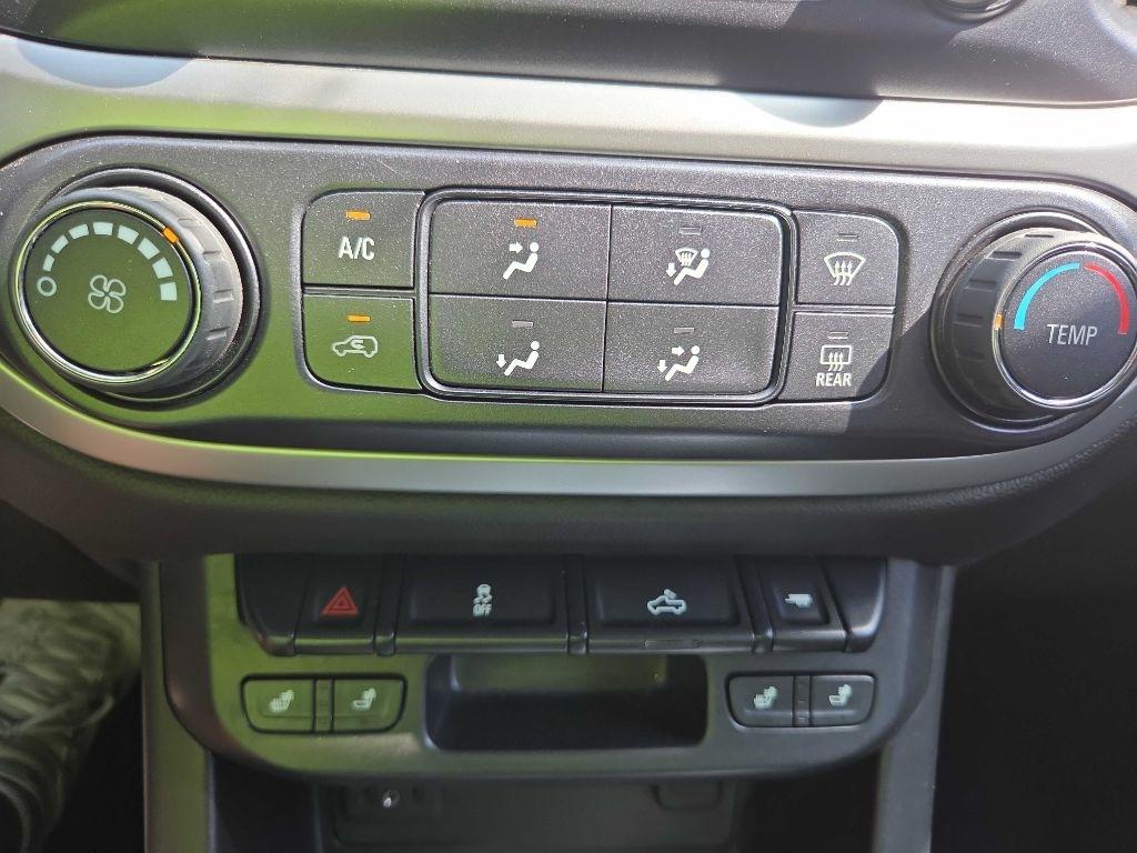 Chevrolet Colorado photo 25