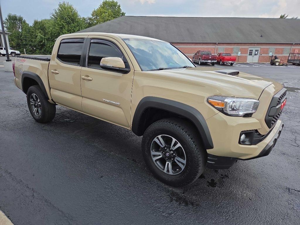 Toyota Tacoma  2017