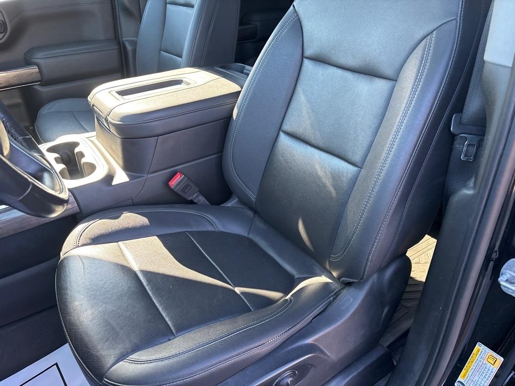 Chevrolet Silverado LTD photo 8