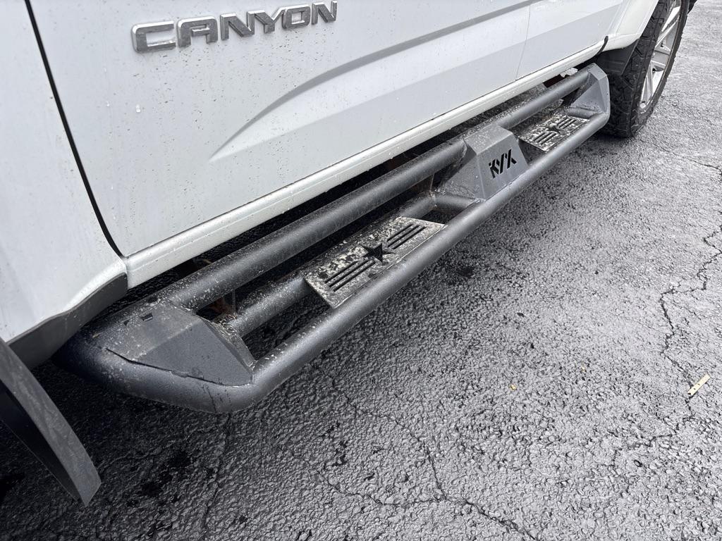 GMC Canyon photo 24