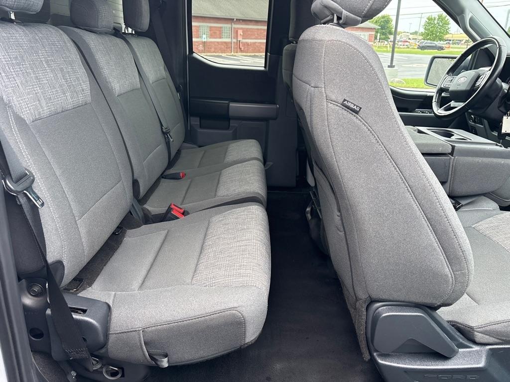 Ford F-150 photo 11