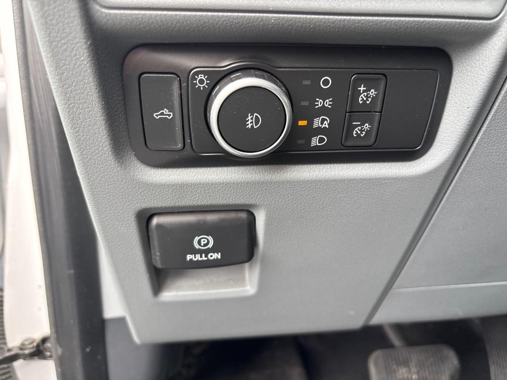 Ford F-150 photo 15