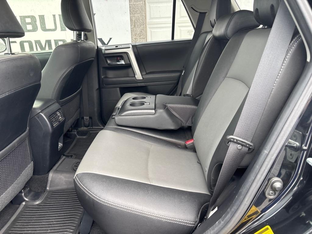 Toyota 4Runner  2020