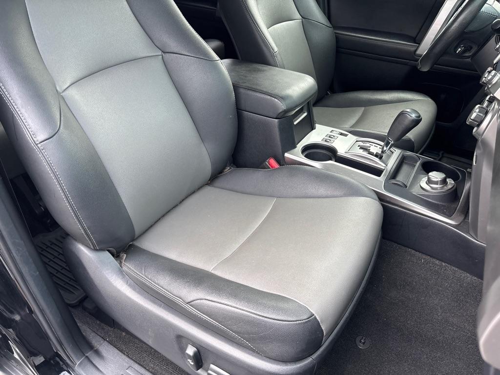 Toyota 4Runner  2020