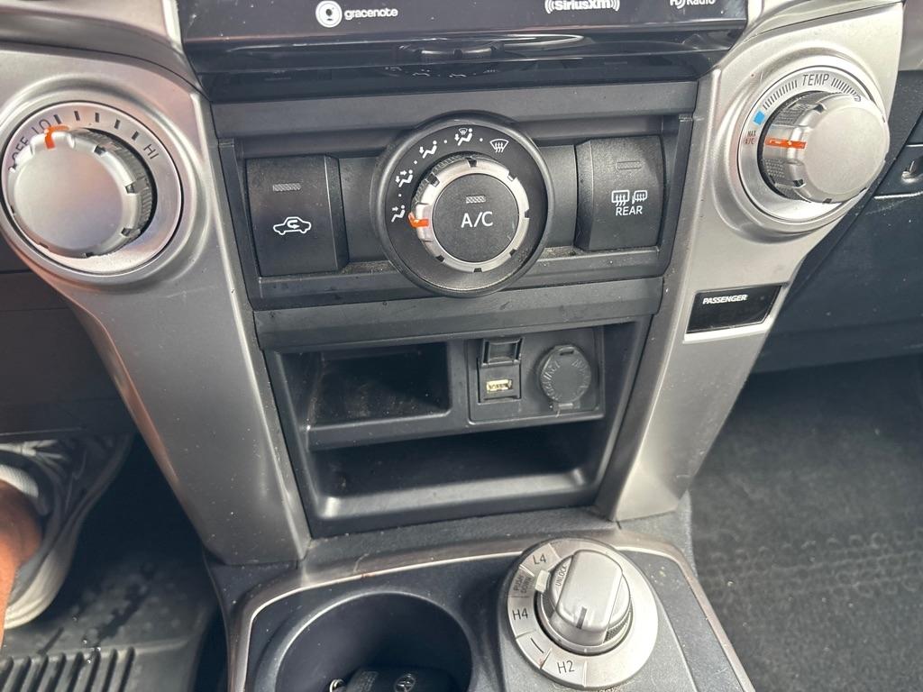 Toyota 4Runner  2020