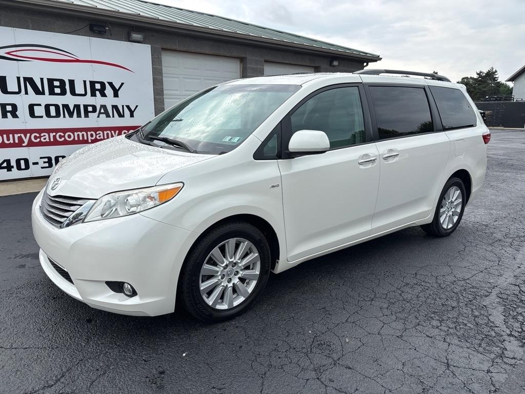 Toyota Sienna  2017