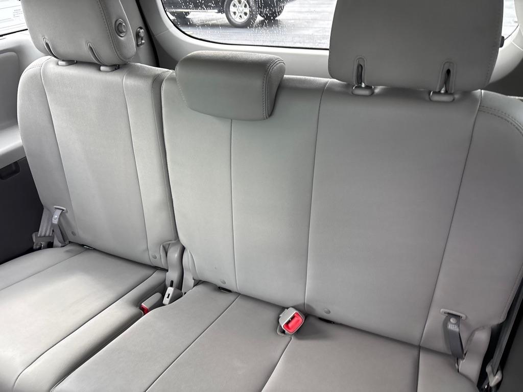 Toyota Sienna  2017