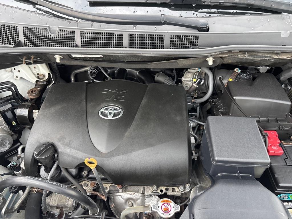 Toyota Sienna  2017