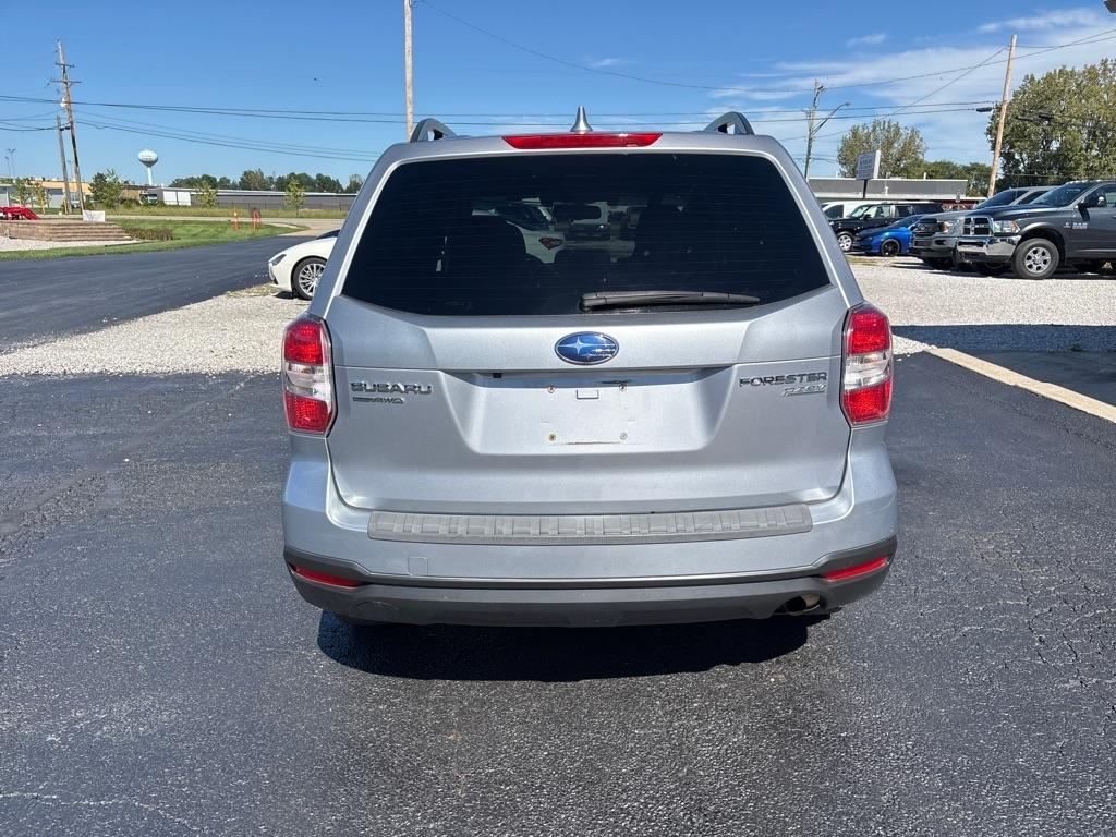 Subaru Forester  2016