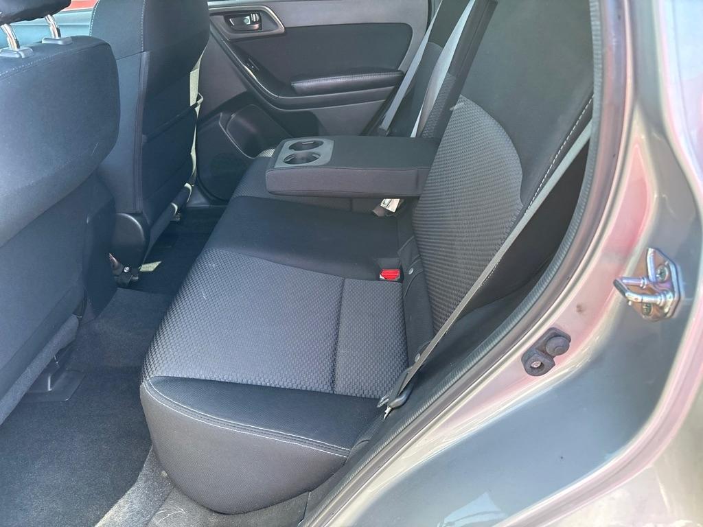 Subaru Forester  2016