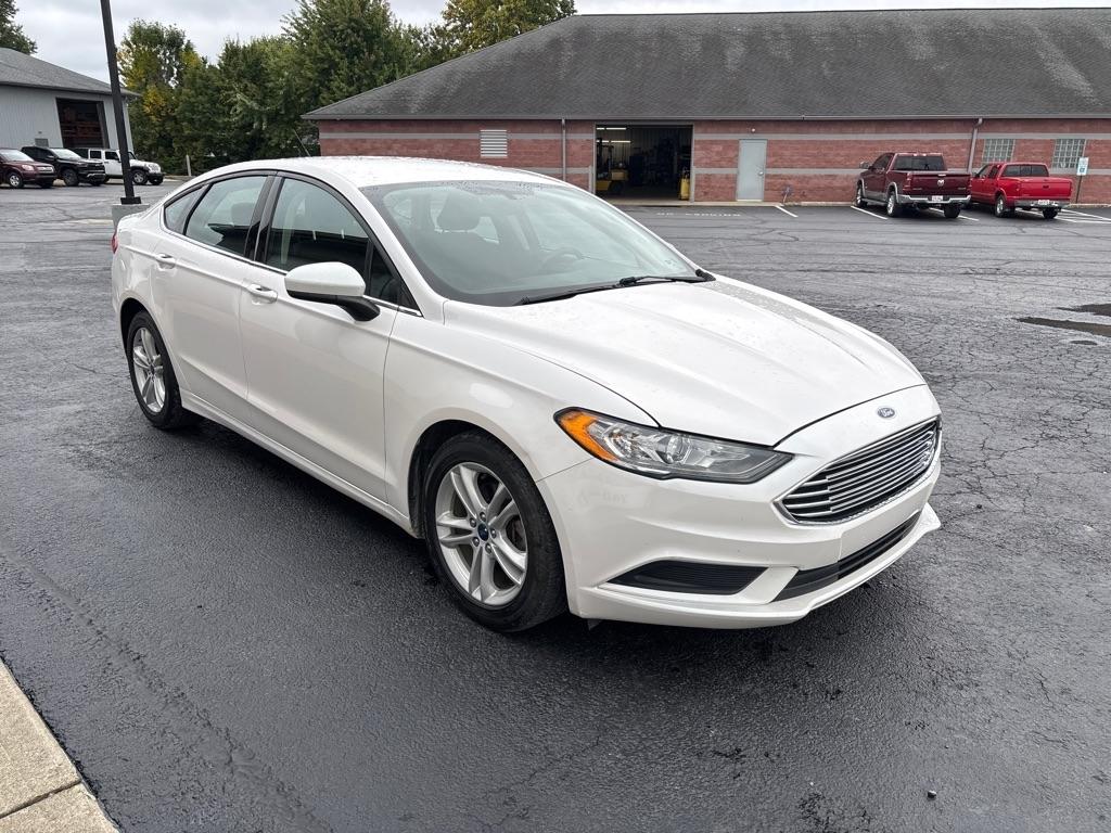 Ford Fusion photo 4