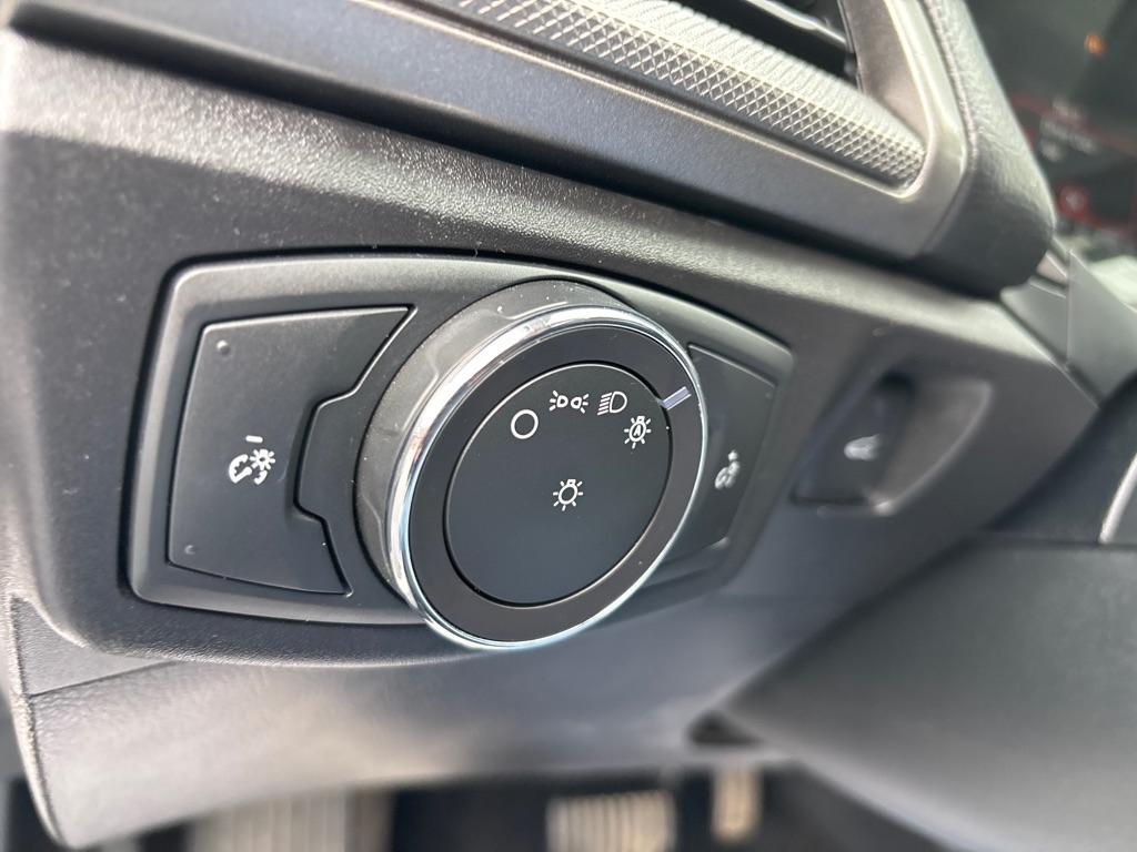 Ford Fusion photo 14