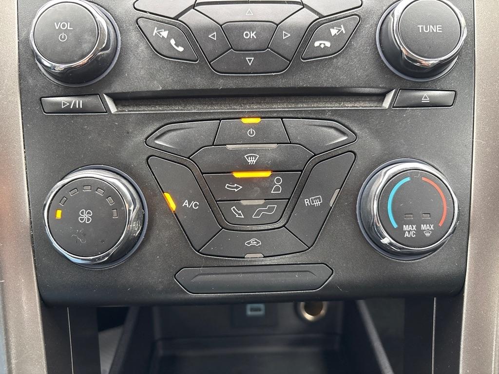 Ford Fusion photo 20