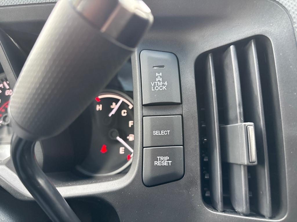 Honda Ridgeline photo 19