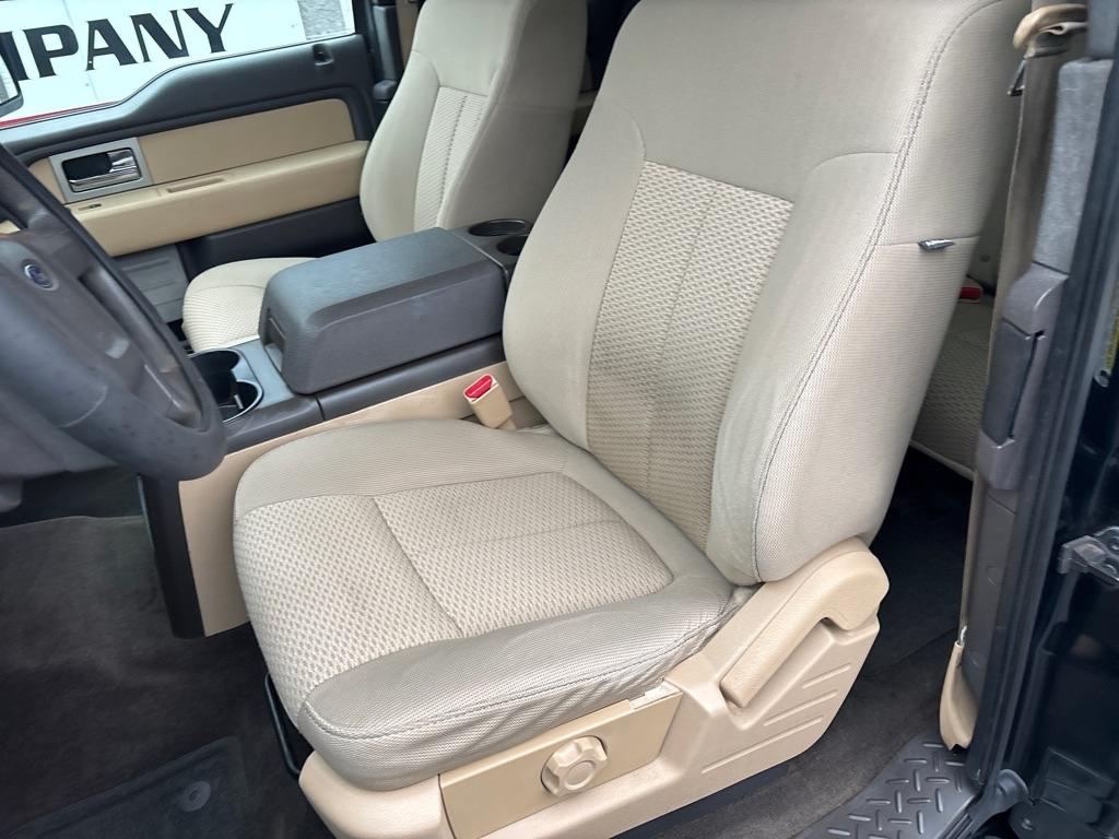 Ford F-150  2011