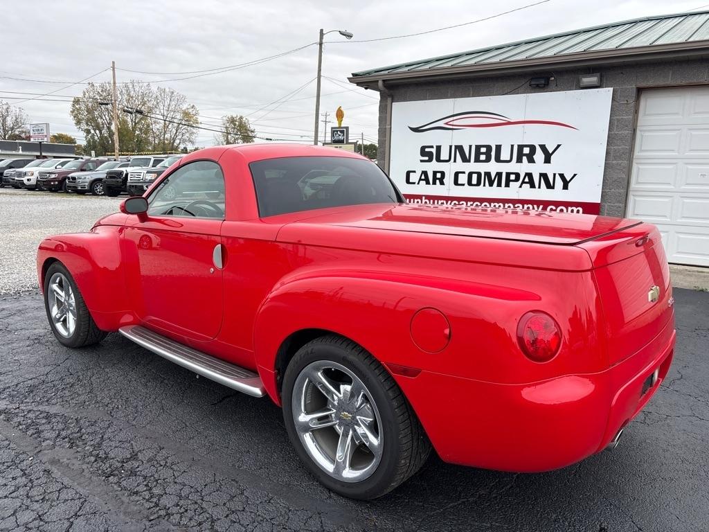 2004 Chevrolet SSR LS - Photo 7