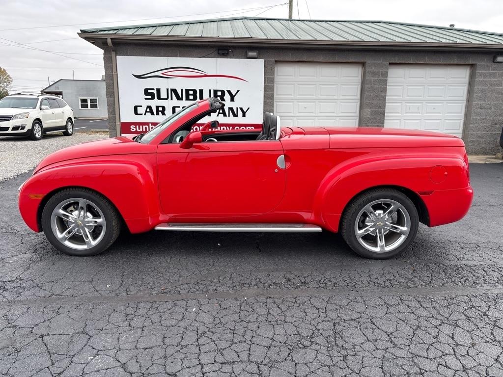 2004 Chevrolet SSR LS - Photo 27