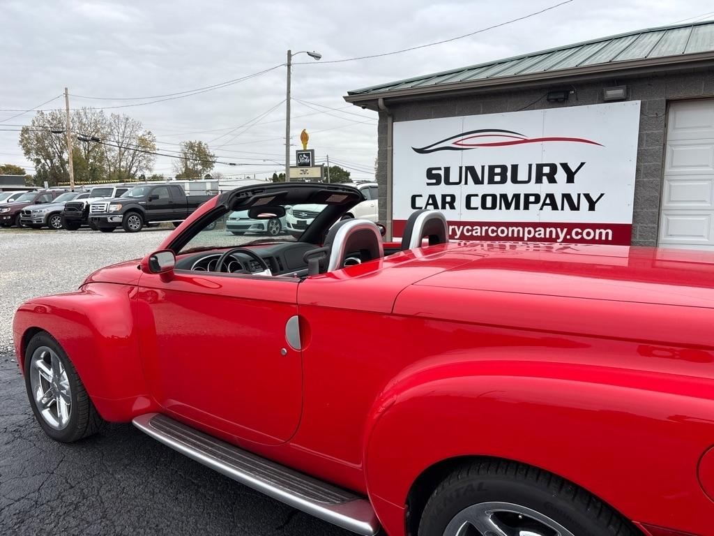 2004 Chevrolet SSR LS - Photo 28