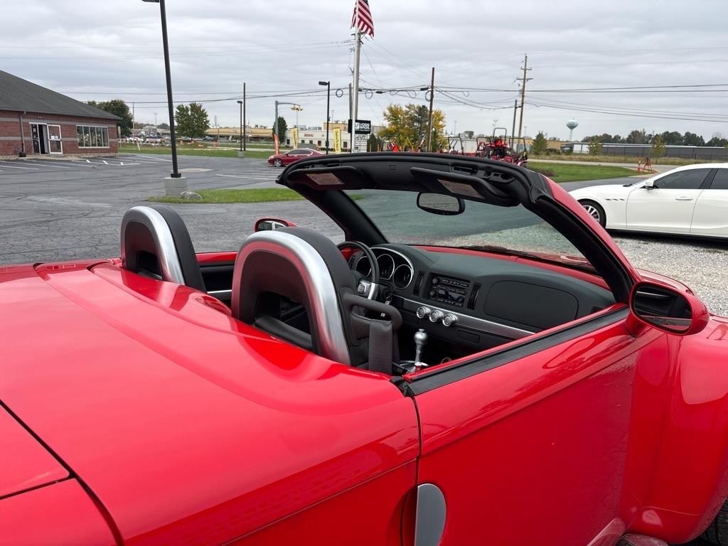 2004 Chevrolet SSR LS - Photo 29